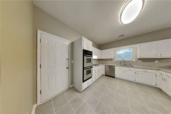 $2,475 | 374 Oak Springs Drive Northwest, Lawrenceville, GA 30043