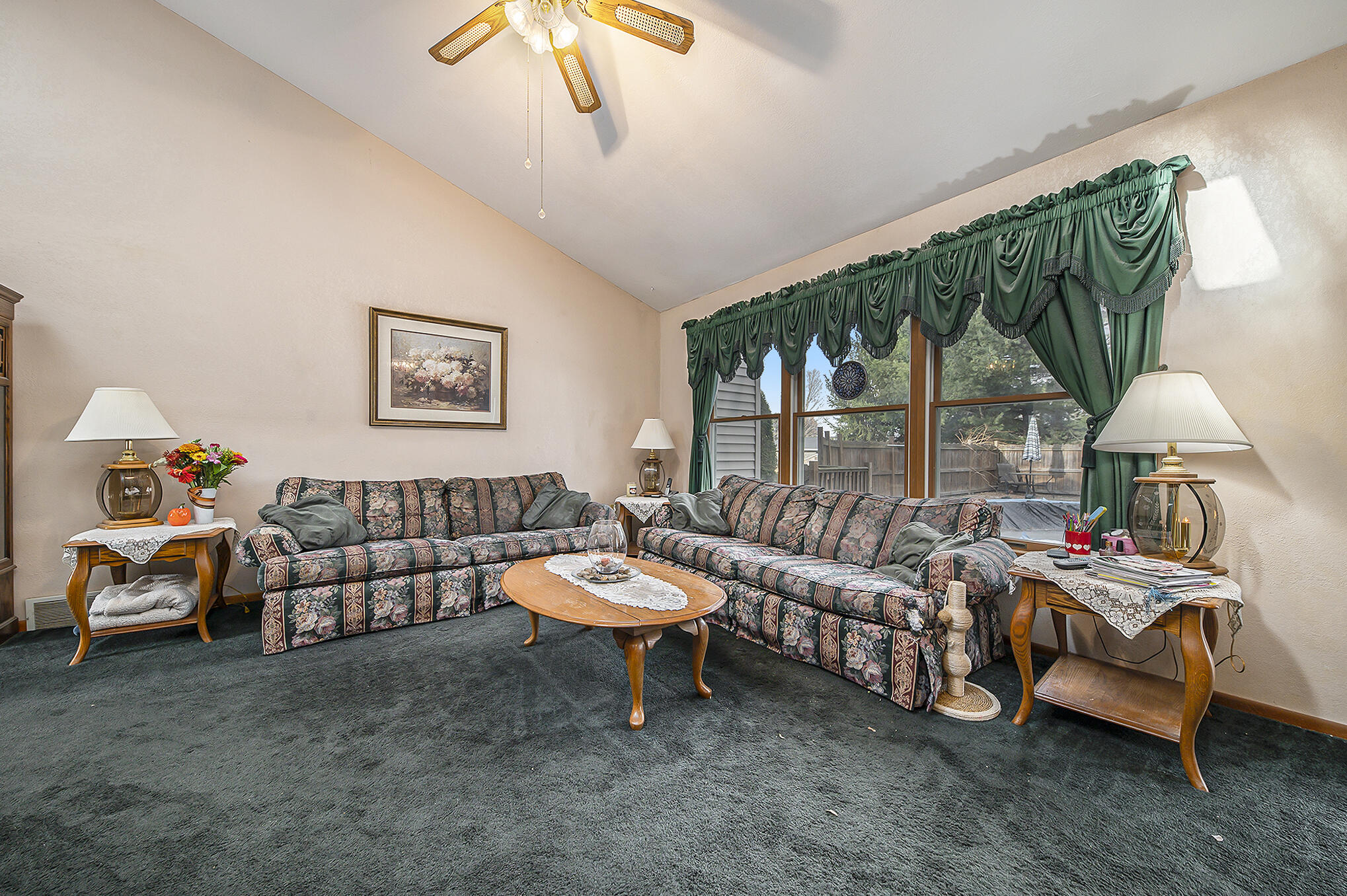 1055 Miller Road Plainwell, MI 49080 - Photo 3 of 24 Livingroom