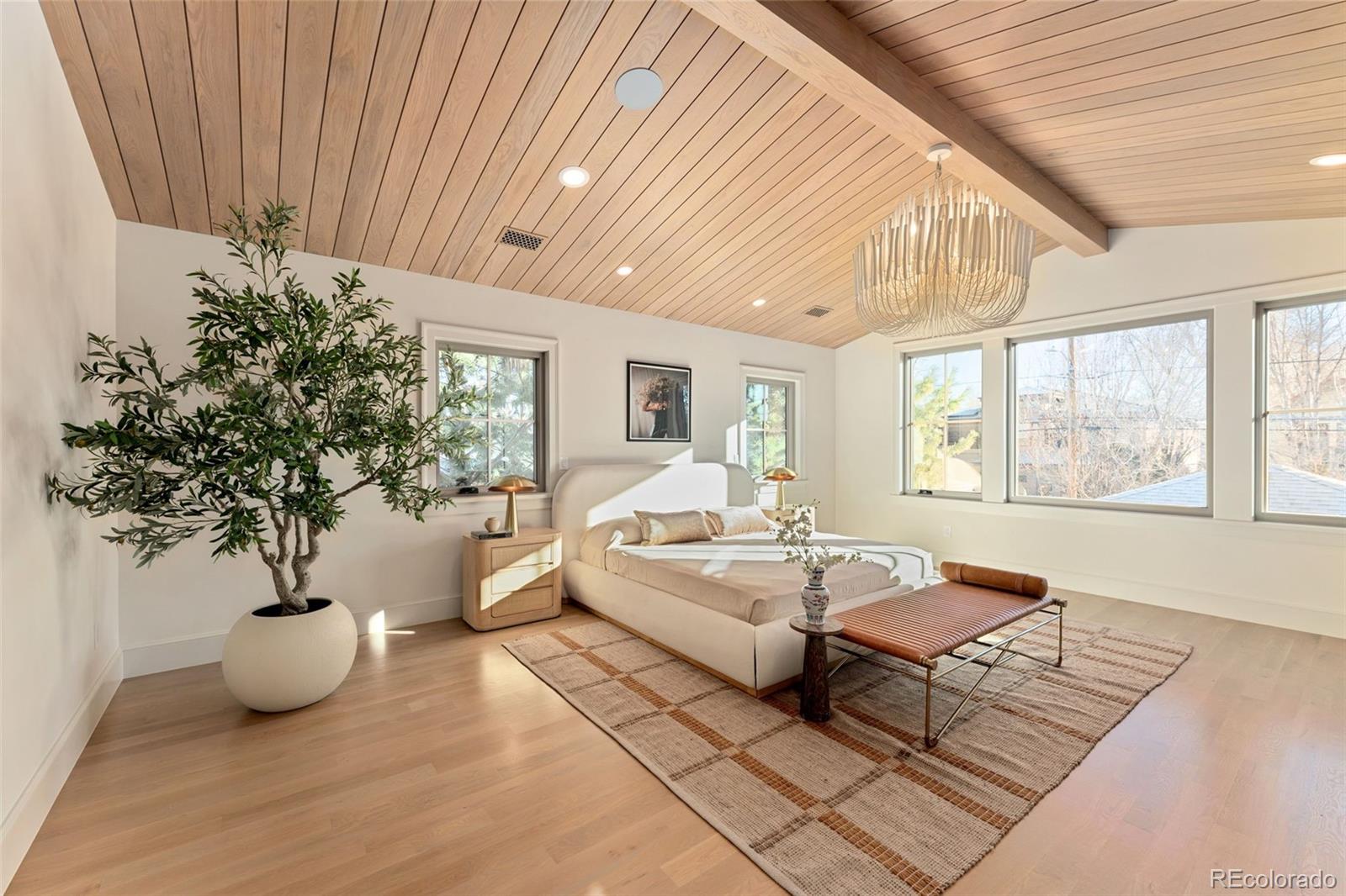 916 South High Street Denver, CO 80209 - Photo 19 of 45