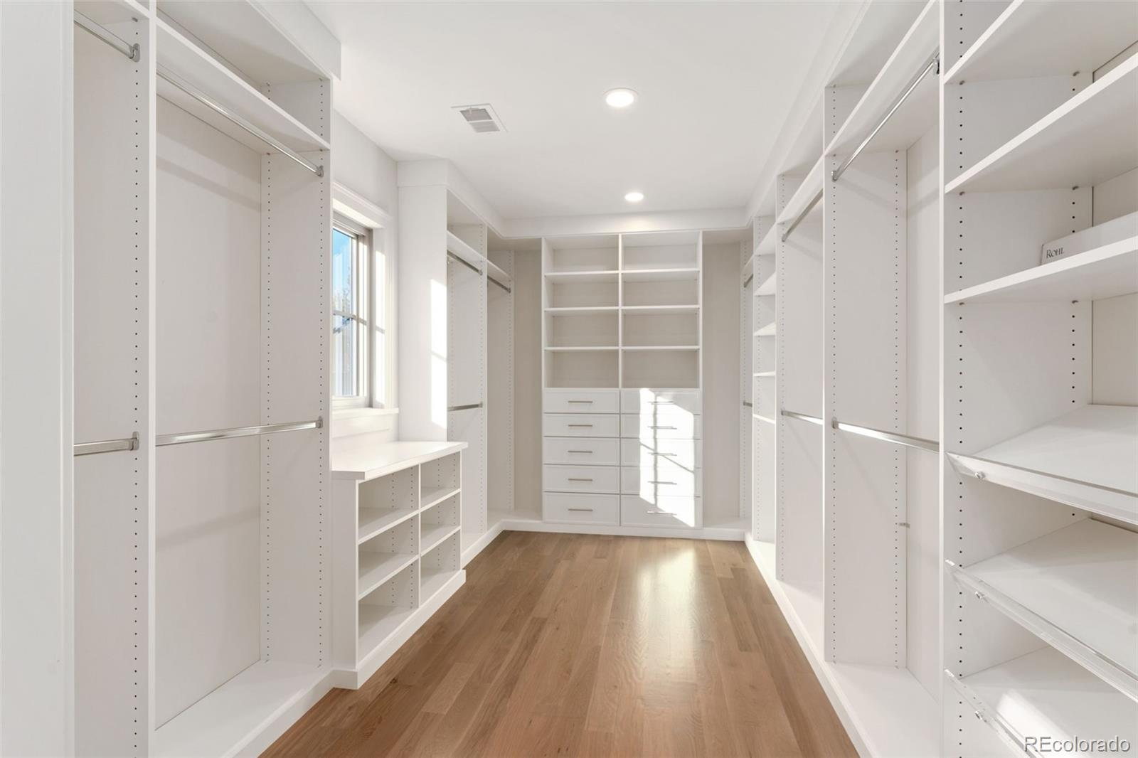 916 South High Street Denver, CO 80209 - Photo 24 of 45