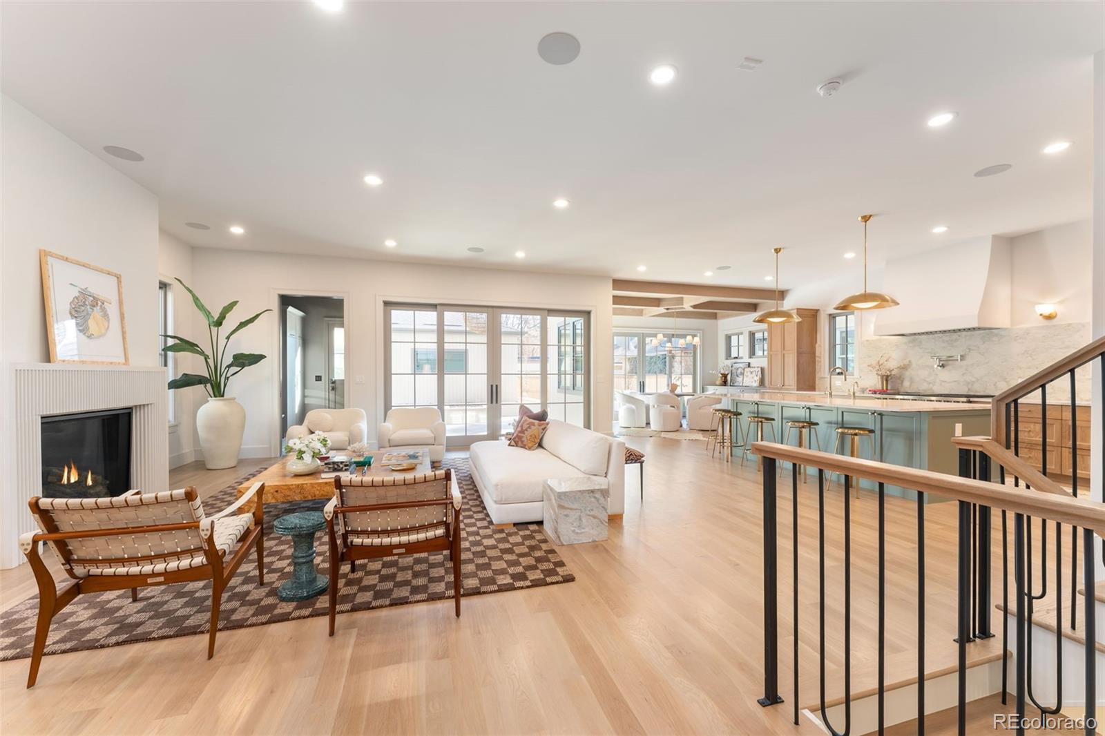 916 South High Street Denver, CO 80209 - Photo 38 of 45