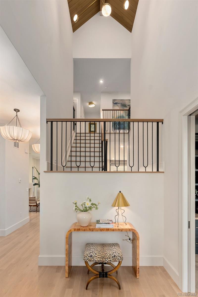 916 South High Street Denver, CO 80209 - Photo 4 of 45