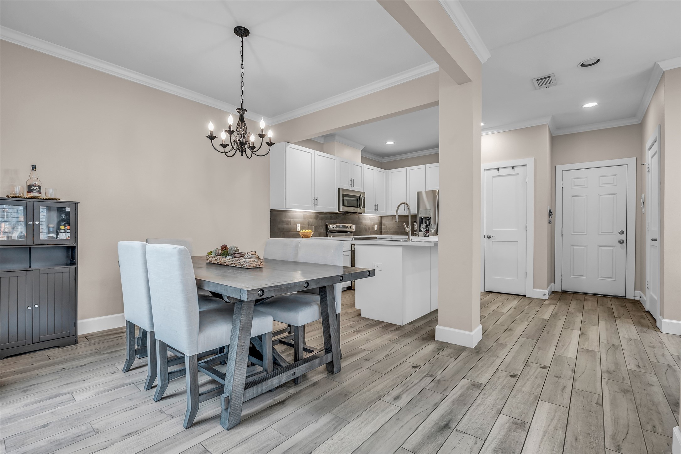 7485 Brompton Street, Unit 7485 Houston, TX 77025 - Photo 13 of 43