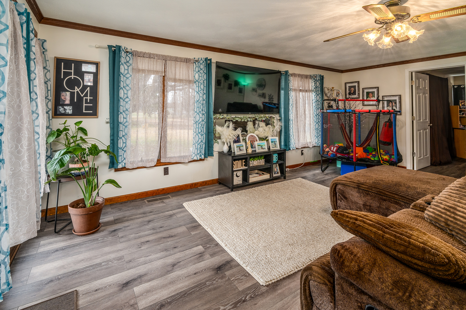407 North Sims Street Royalton, IL 62983 - Photo 9 of 32