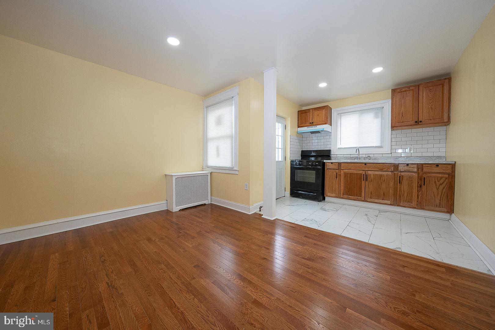 575 Timberlake Road Upper Darby, PA 19082 - Photo 9 of 42