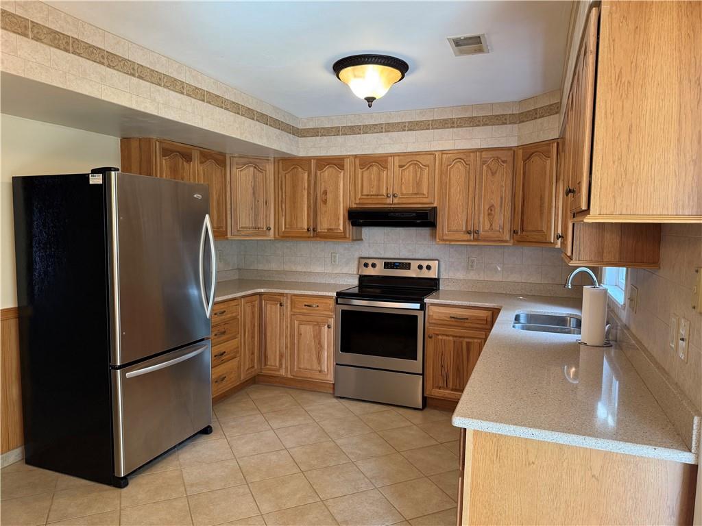 104 Sandro Street Indiana, PA 15701 - Photo 4 of 24 Gallery Image 4