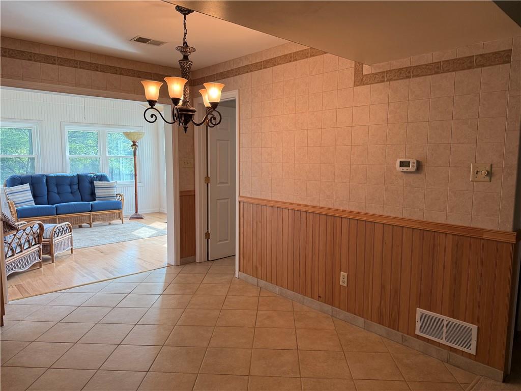 104 Sandro Street Indiana, PA 15701 - Photo 5 of 24 Gallery Image 5