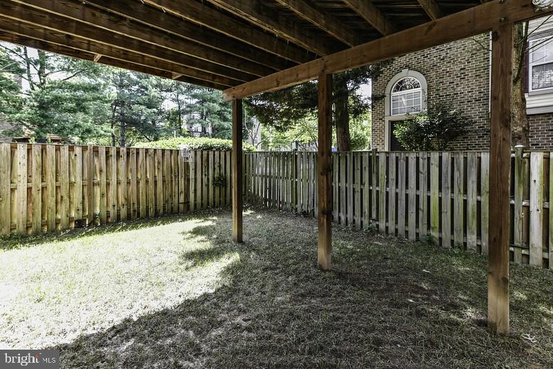 2 Parker Farm Court Silver Spring, MD 20906 - Photo 10 of 34 a view of a backyard
