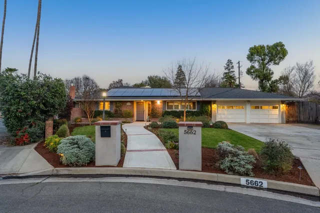 $749,000 | 5662 North Thorne Avenue, Fresno, CA 93711