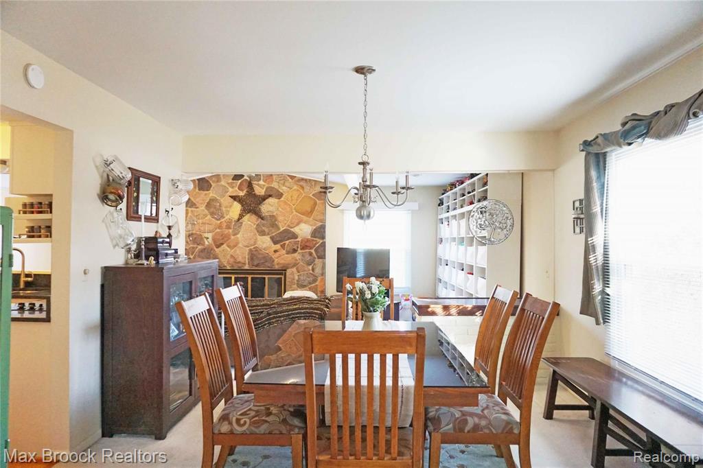 35718 Johnstown Road Farmington Hills, MI 48335 - Photo 4 of 31