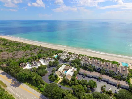 a city view with outdoor space