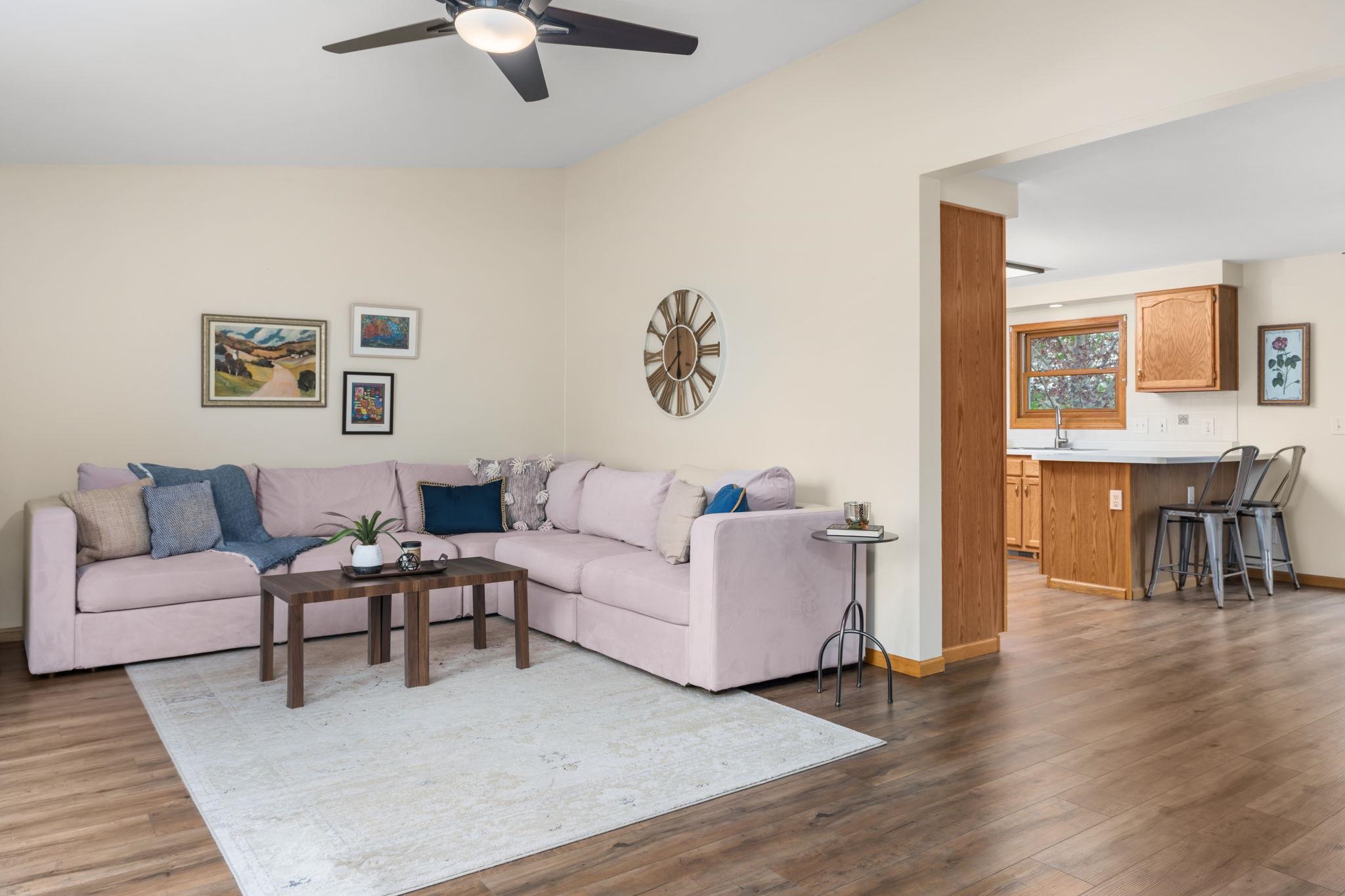 1111 Spruce Drive Baraboo, WI 53913 - Photo 6 of 33