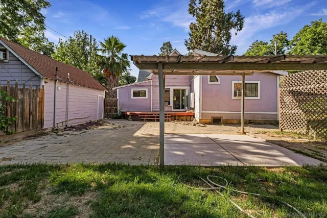 $339,000 | 498 East 8th Avenue, Chico, CA 95926