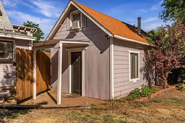 $339,000 | 498 East 8th Avenue, Chico, CA 95926