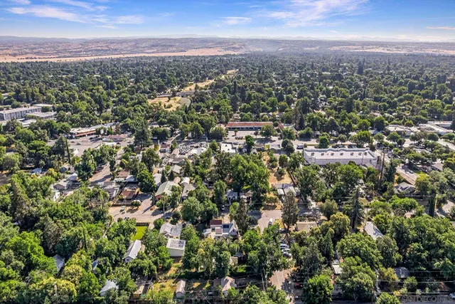 $339,000 | 498 East 8th Avenue, Chico, CA 95926