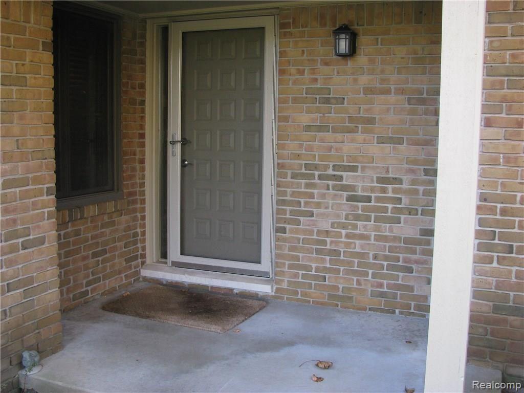517 Tennyson Rochester, MI 48307 - Photo 52 of 54 1980-01-01 00.26