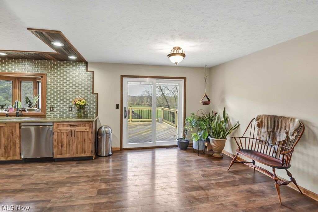 7545 Wadsworth Road Medina, OH 44256 - Photo 19 of 42 Gallery Image 19