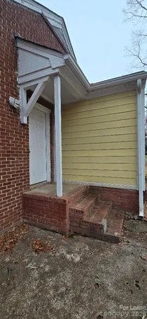 $1,685 | 2901 Clemson Avenue, Charlotte, NC 28205