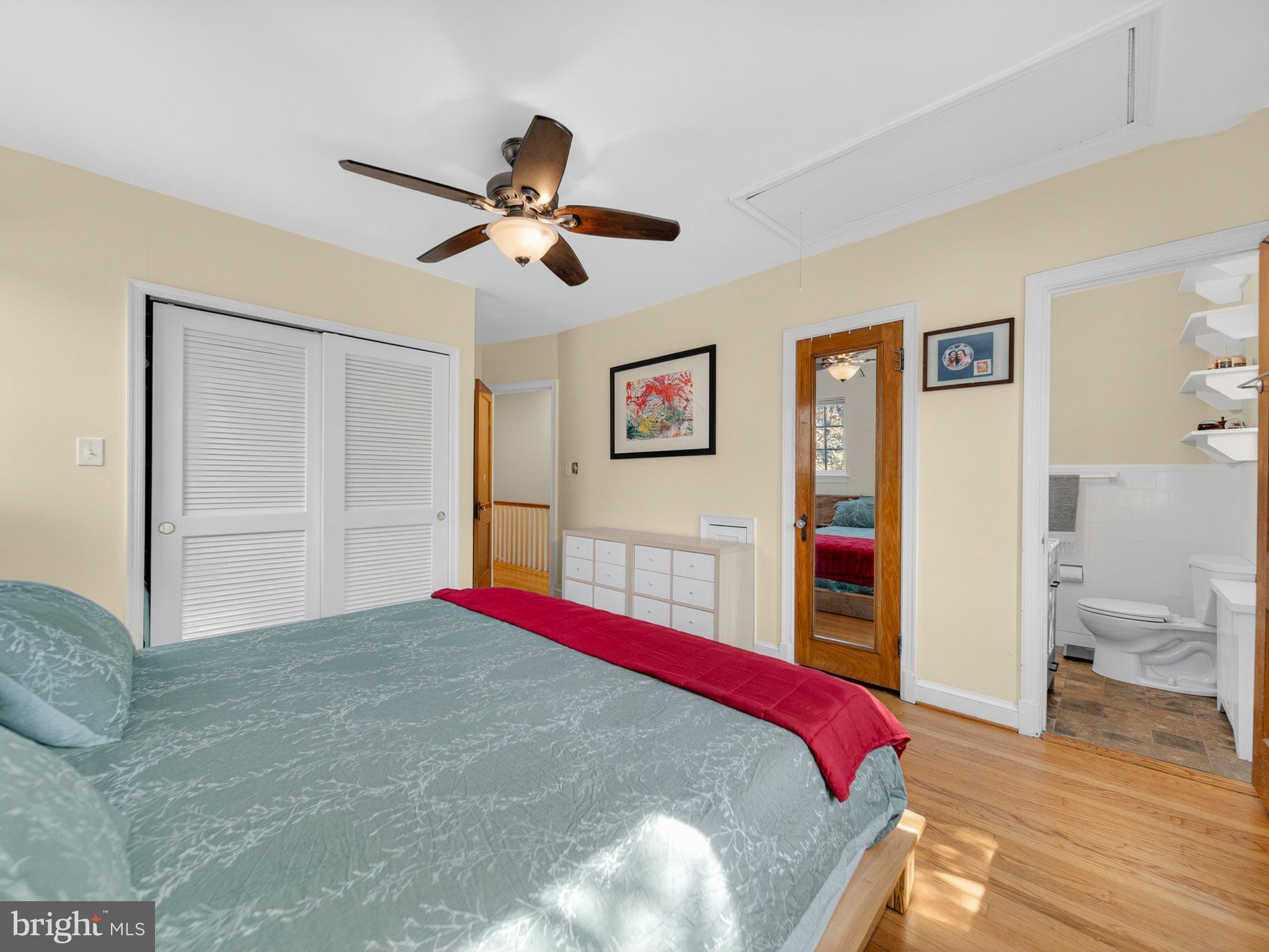 2119 Huidekoper Place Northwest Washington, DC 20007 - Photo 23 of 37 Cozy retreat with warm, inviting tones.