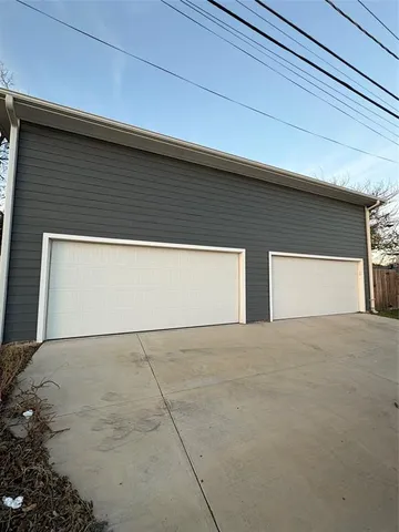 $685,000 | 4717 Calmont Avenue, Fort Worth, TX 76107