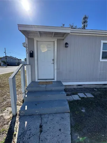 $1,550 | 3927 6th Street South, St. Petersburg, FL 33705