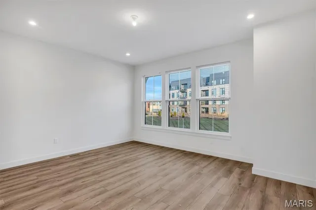 $4,900 | 306 Indigo Court, Chesterfield, MO 63005