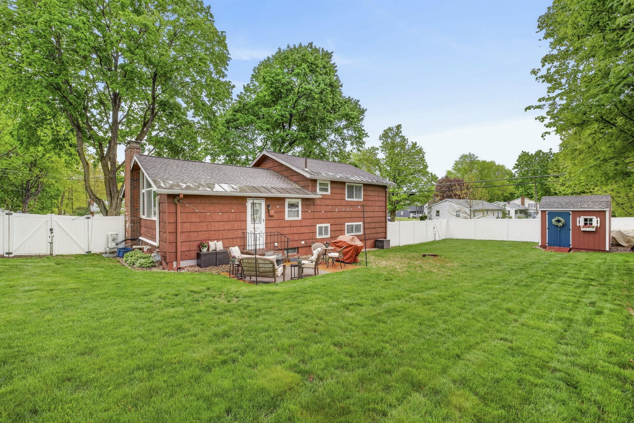 130 Colgate Road Nashua, NH 03064 - Photo 42 of 47