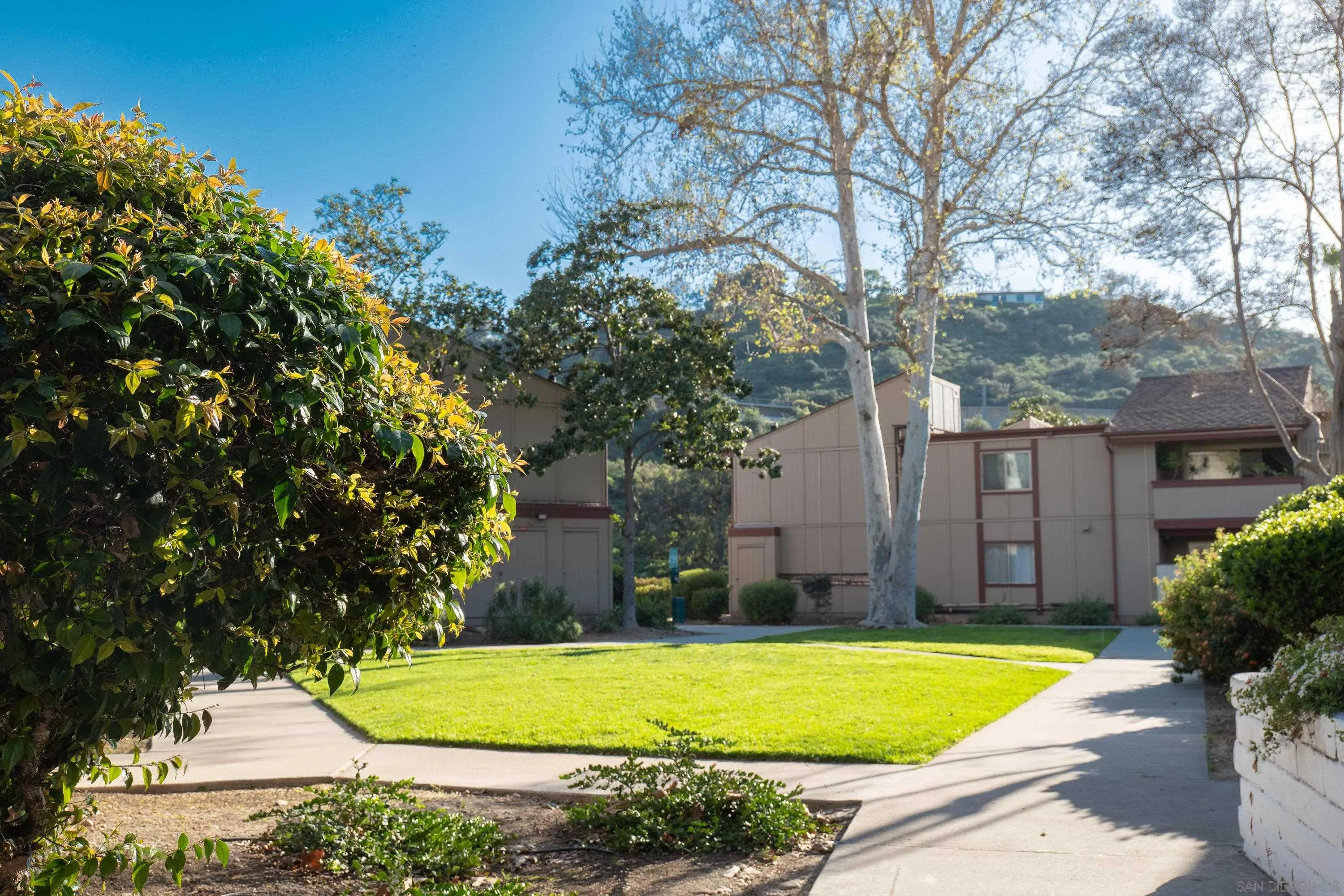 5513 Adobe Falls Road, Unit 2 San Diego, CA 92120 - Photo 35 of 40