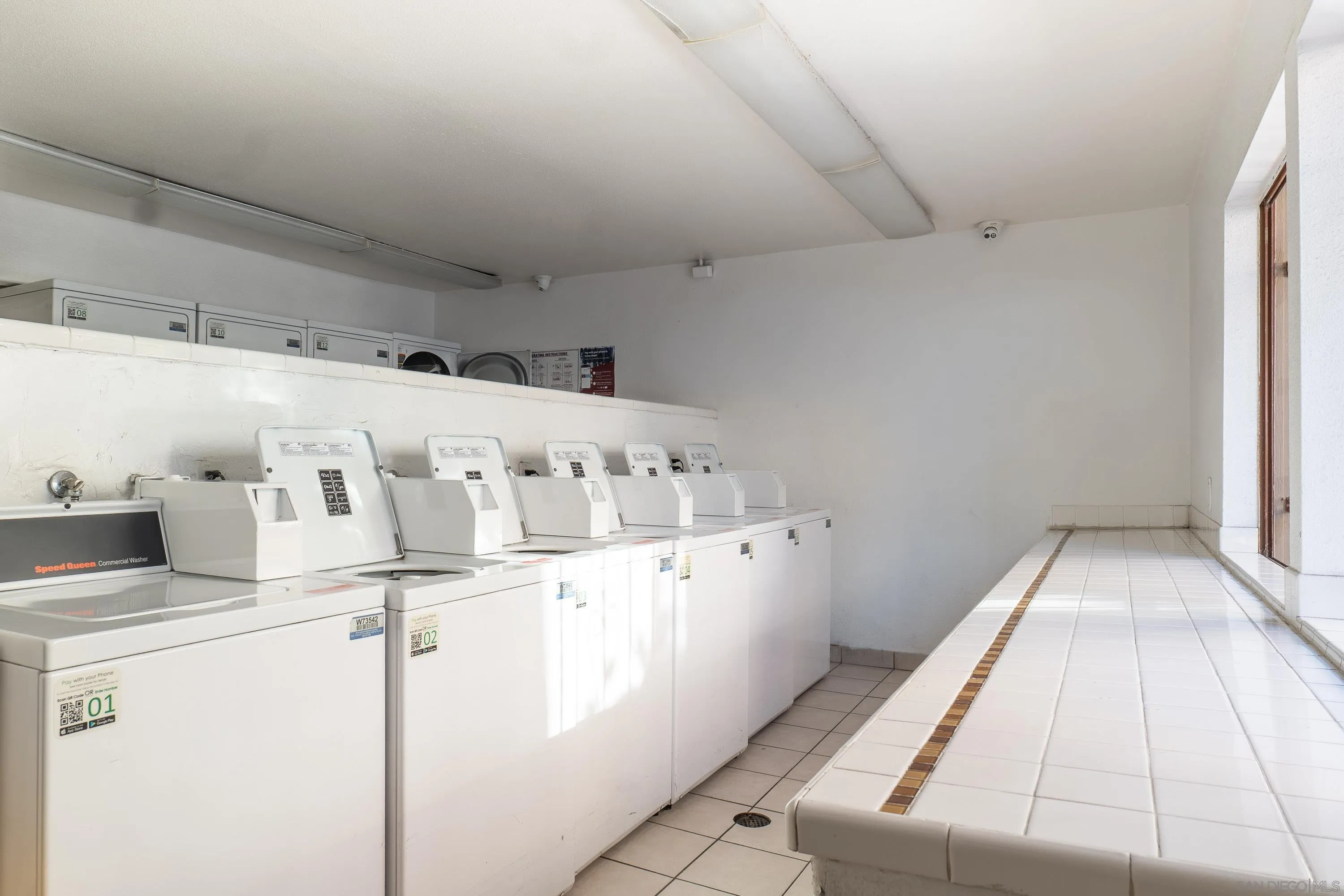 5513 Adobe Falls Road, Unit 2 San Diego, CA 92120 - Photo 36 of 40