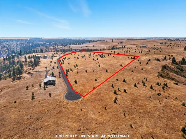 $200,000 | 35705 Arm View Lane North, Creston, WA 99117