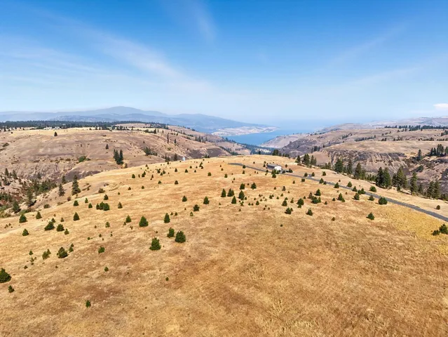 $200,000 | 35705 Arm View Lane North, Creston, WA 99117