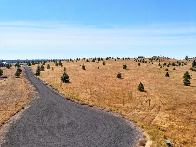 $200,000 | 35705 Arm View Lane North, Creston, WA 99117