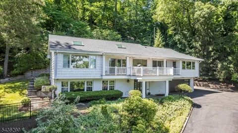 $1,849,000 | 244 Highland Avenue, Montclair, NJ 07043