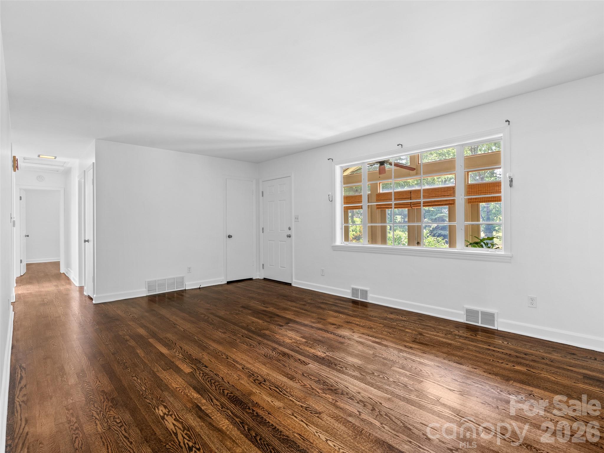 41 Pinehurst Road Asheville, NC 28805 - Photo 3 of 42