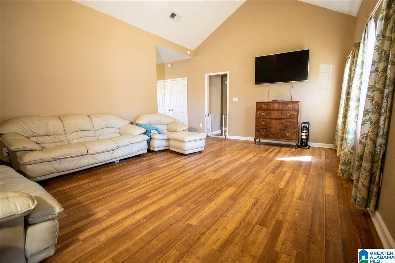 119 Willow Street Leeds, AL 35094 - Photo 4 of 26