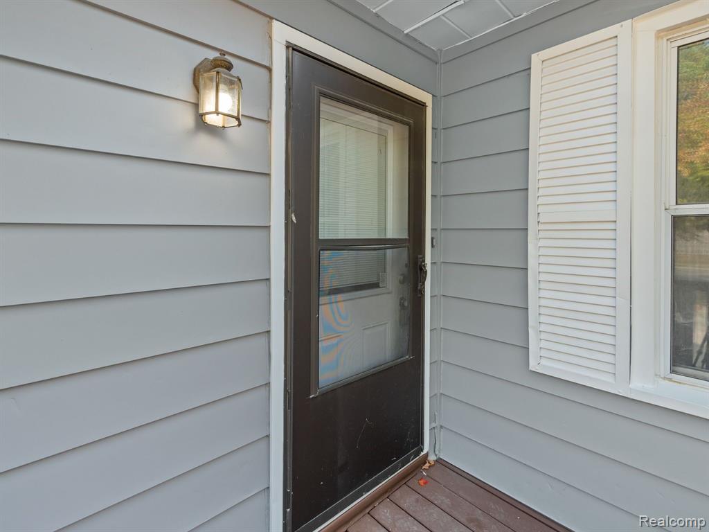 6401 Andersonville Road Waterford, MI 48329 - Photo 9 of 28