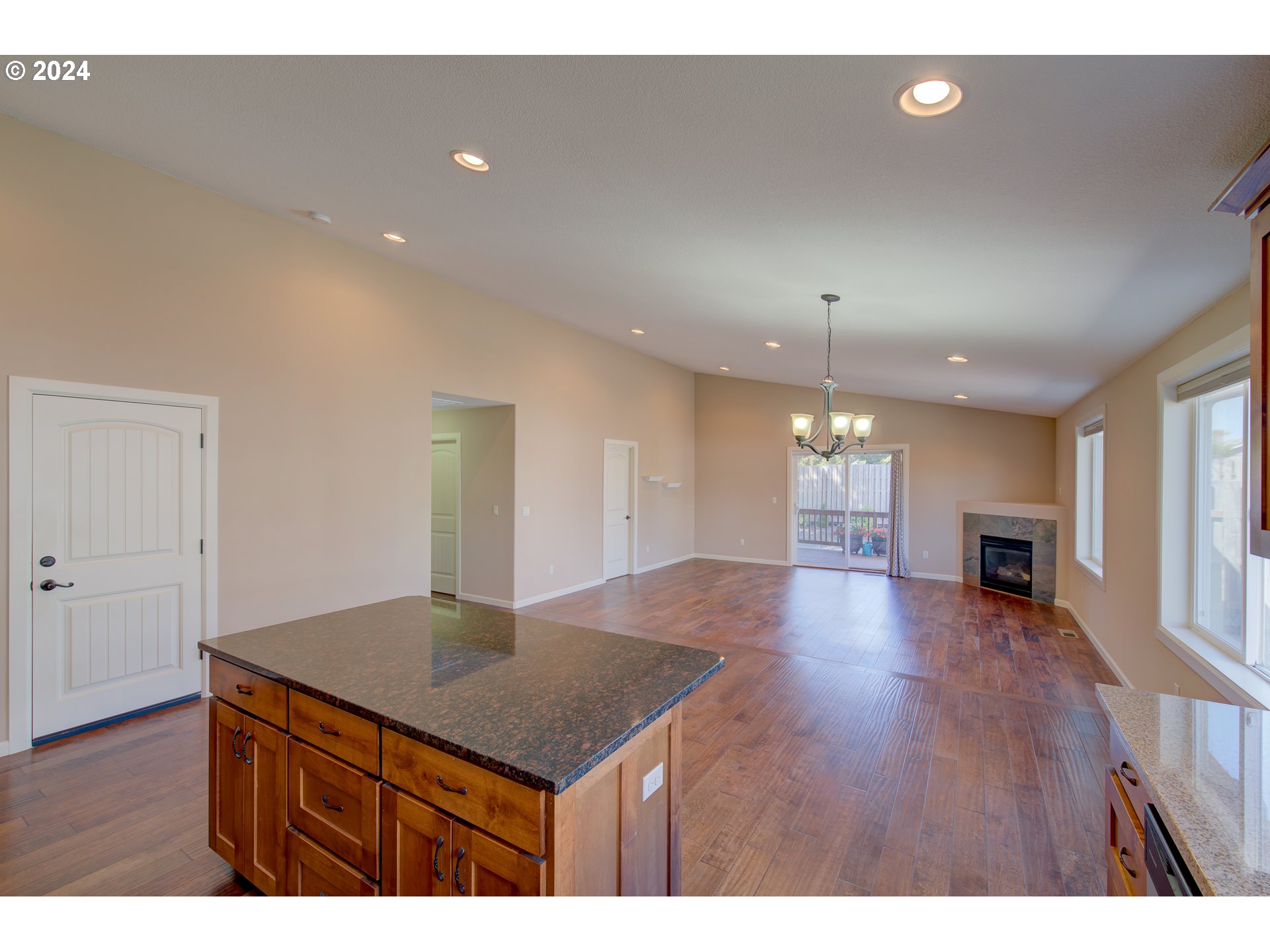 206 Pioneer Road Long Beach, WA 98631 - Photo 11 of 39 Gallery Image 11