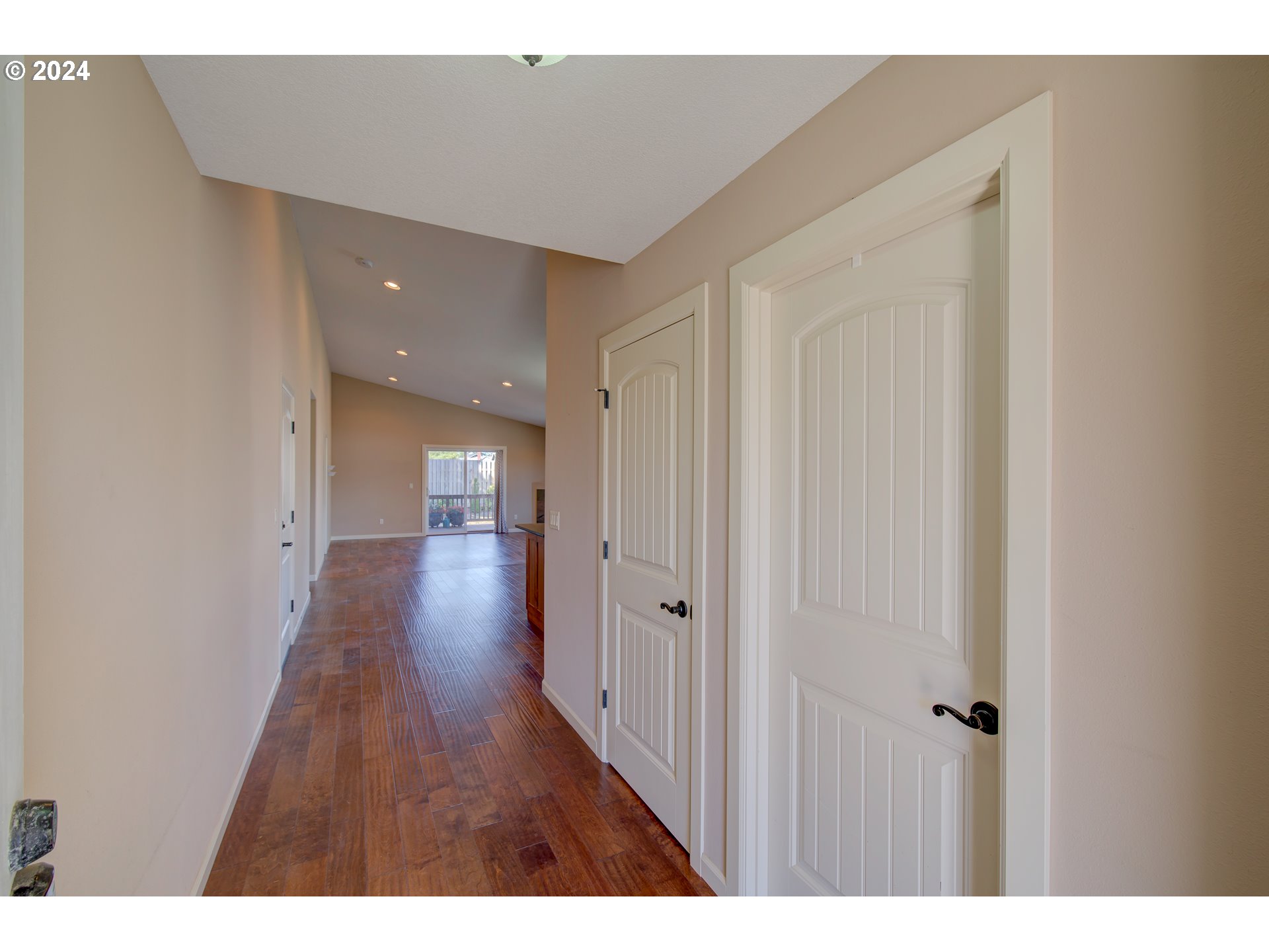 206 Pioneer Road Long Beach, WA 98631 - Photo 3 of 39 Gallery Image 3
