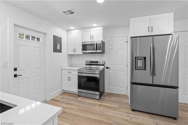 $2,000 | 1855 Danford Street, Unit A, Naples, FL 34112