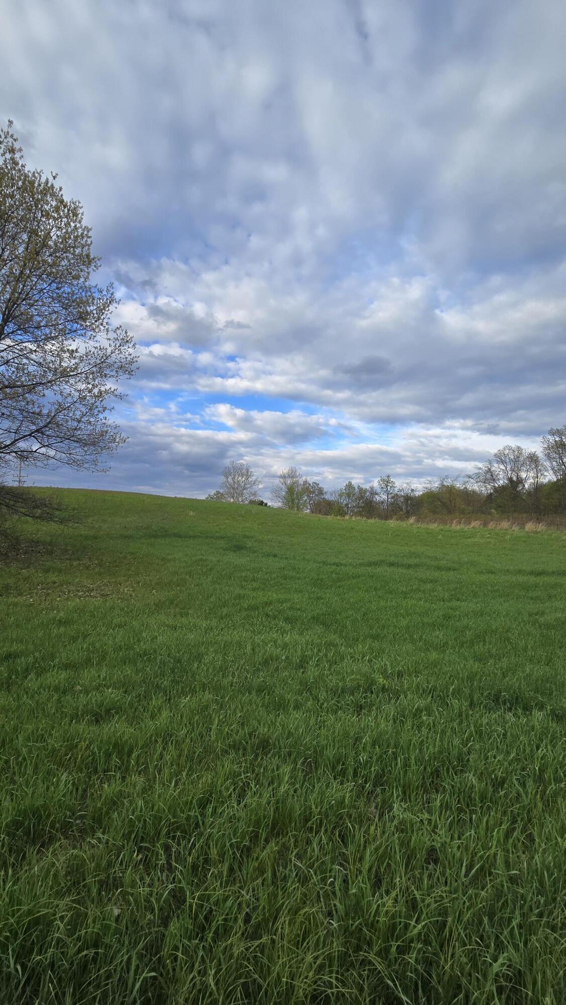 690 Pierce Road Plainwell, MI 49080 - Photo 5 of 70 20260506_191939