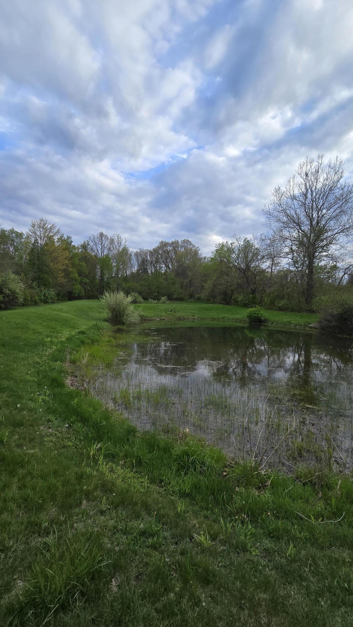 690 Pierce Road Plainwell, MI 49080 - Photo 7 of 70 20260506_192404