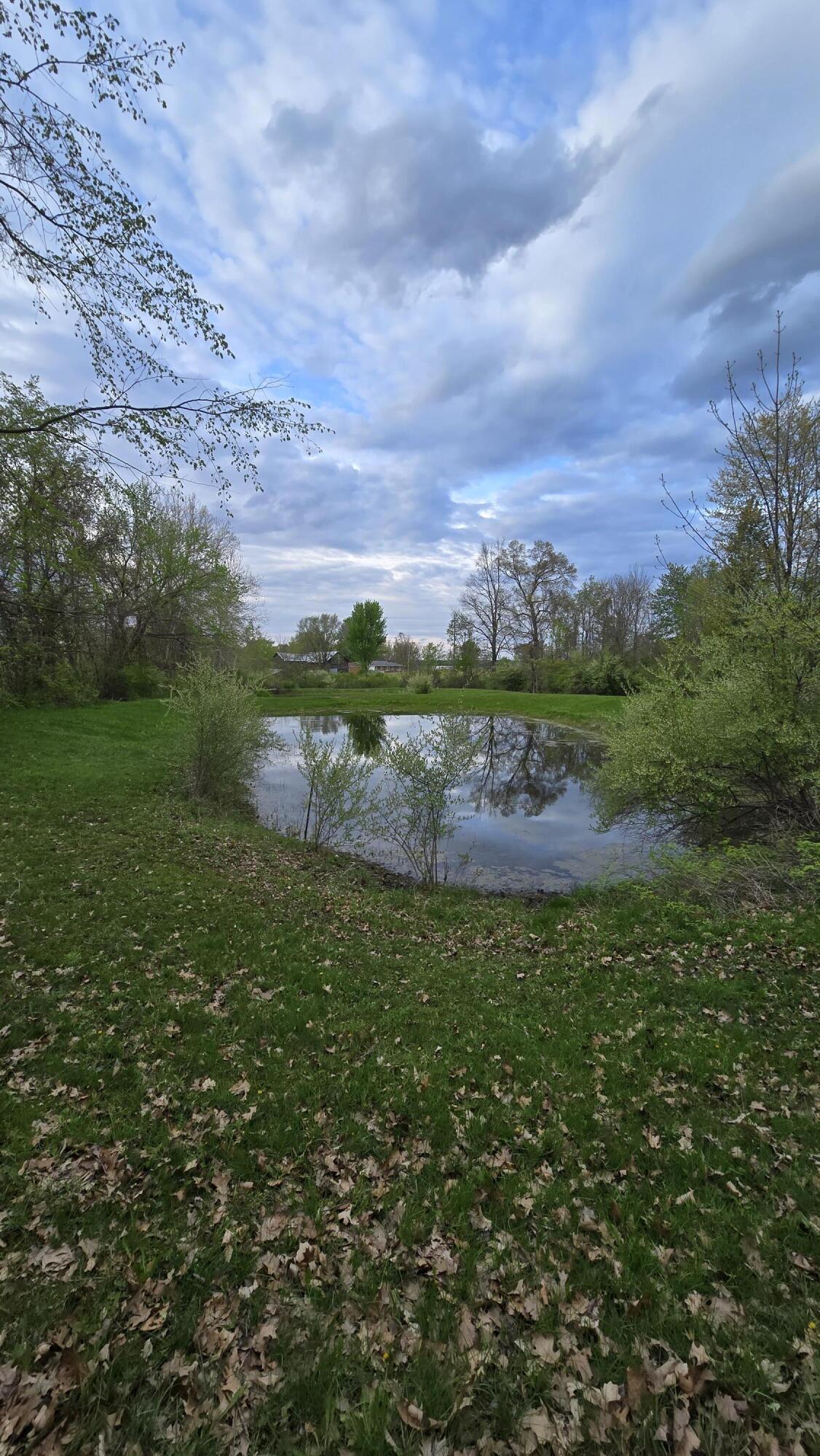 690 Pierce Road Plainwell, MI 49080 - Photo 9 of 70 20260506_192511
