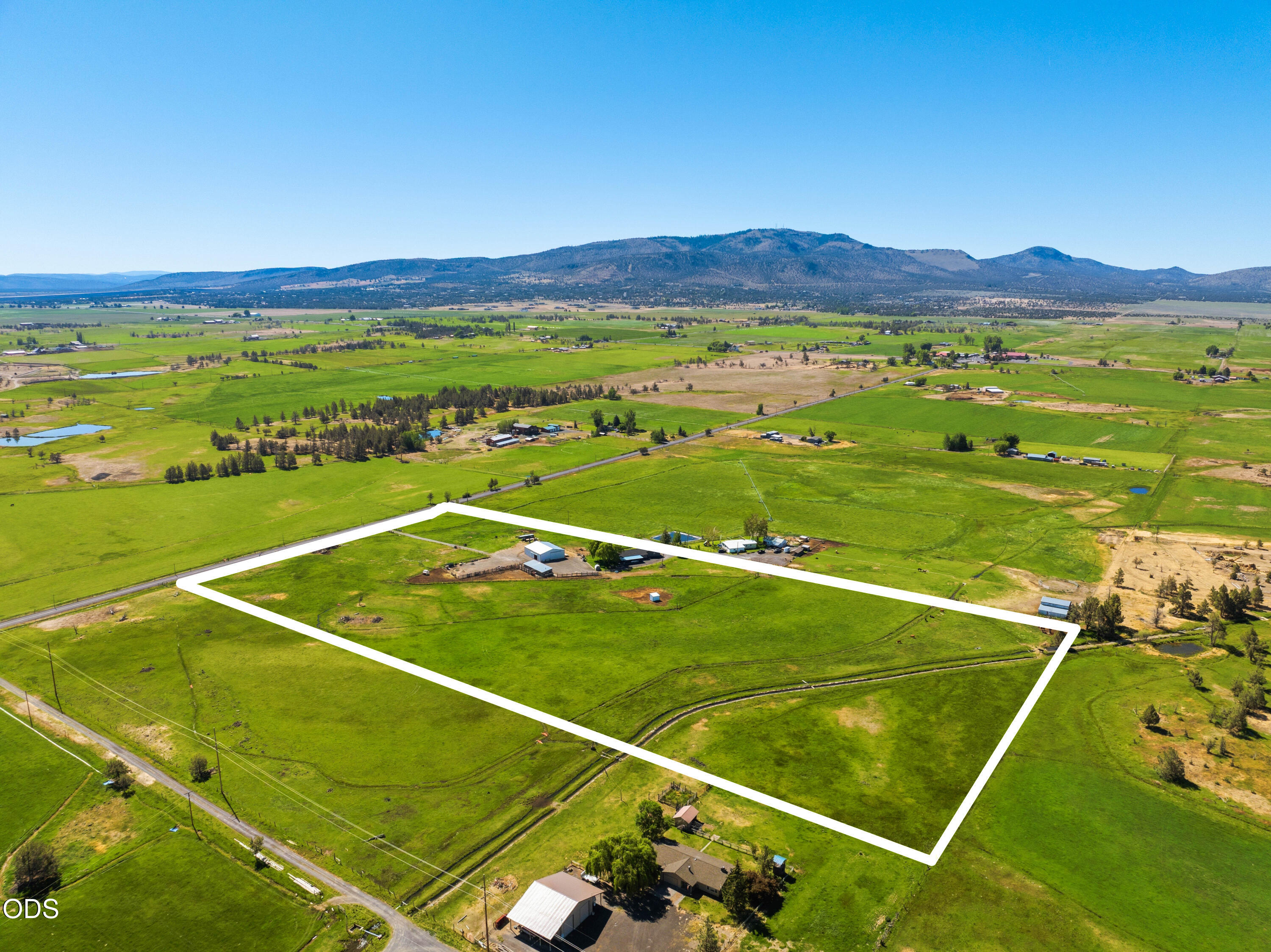 4793 Southwest Williams Road Powell Butte, OR 97753 - Photo 43 of 45