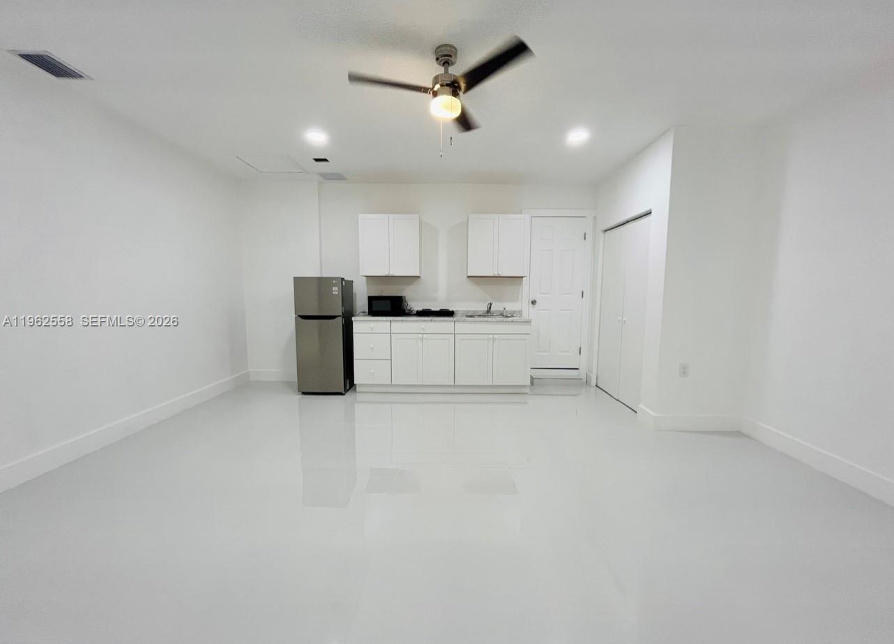 1063 Southwest 142nd Avenue, Unit A Miami, FL 33184 - Photo 4 of 9