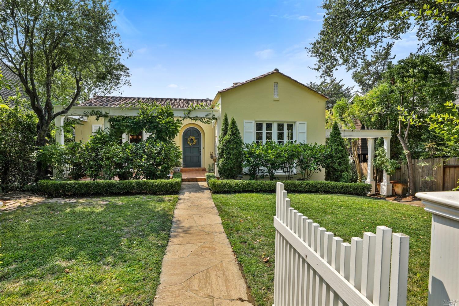 218 Crescent Road San Anselmo, CA 94960 - Photo 1 of 1 Gallery Image 1