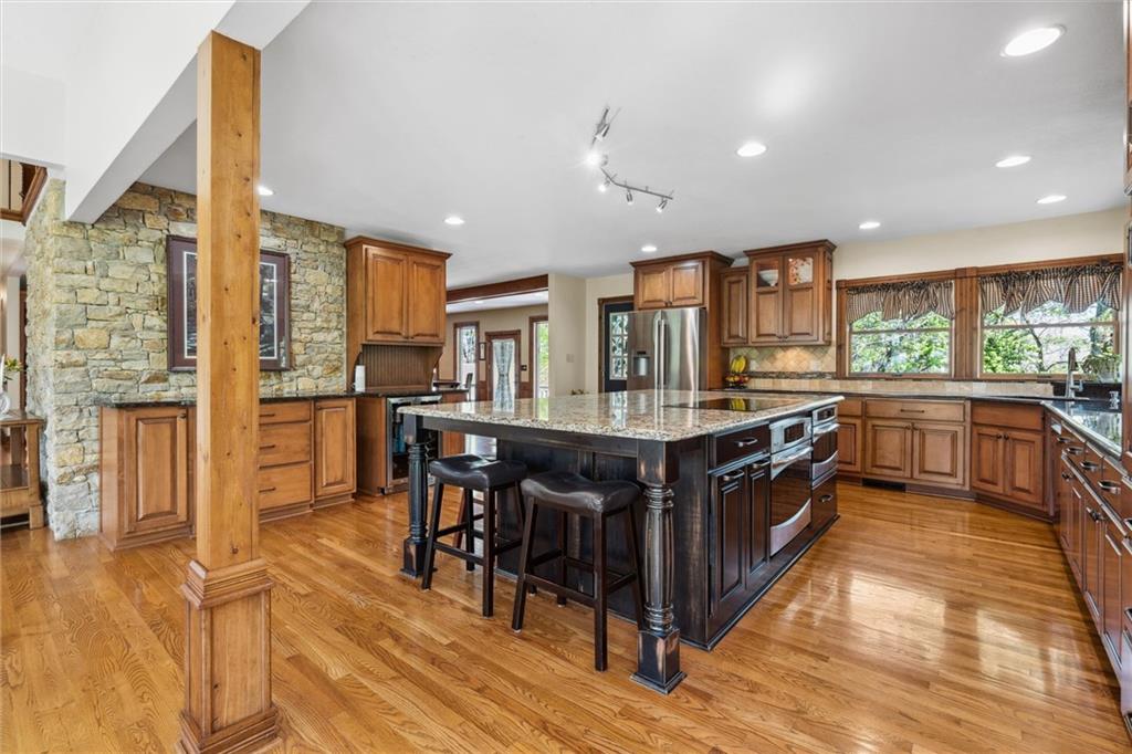 26208 Southwood Road Harrisonville, MO 64701 - Photo 12 of 59