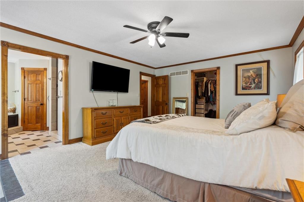 26208 Southwood Road Harrisonville, MO 64701 - Photo 19 of 59