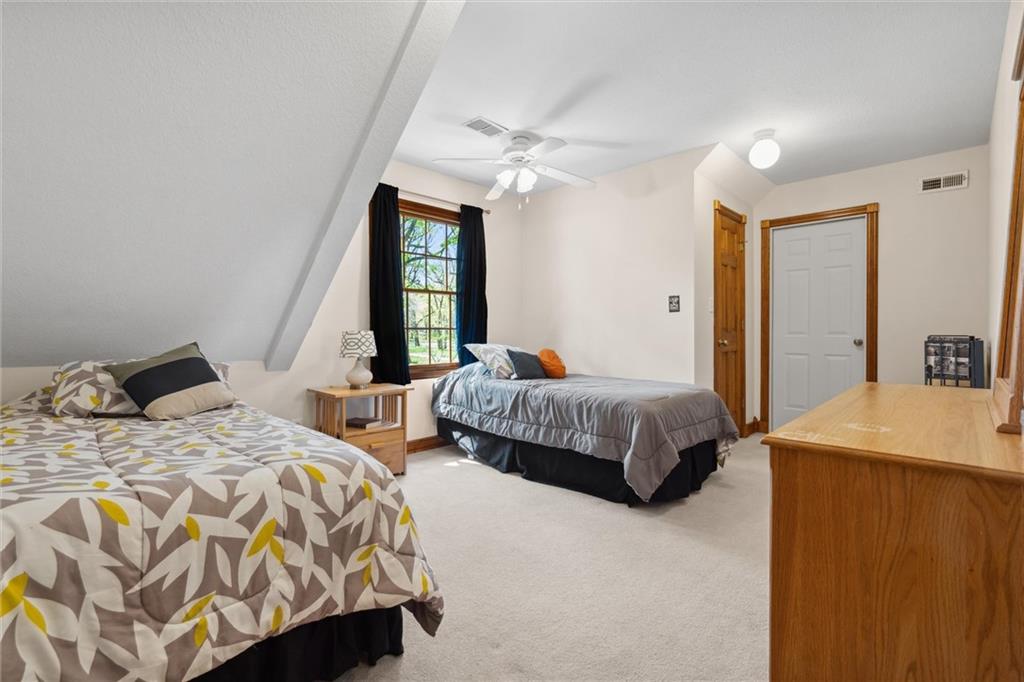 26208 Southwood Road Harrisonville, MO 64701 - Photo 24 of 59