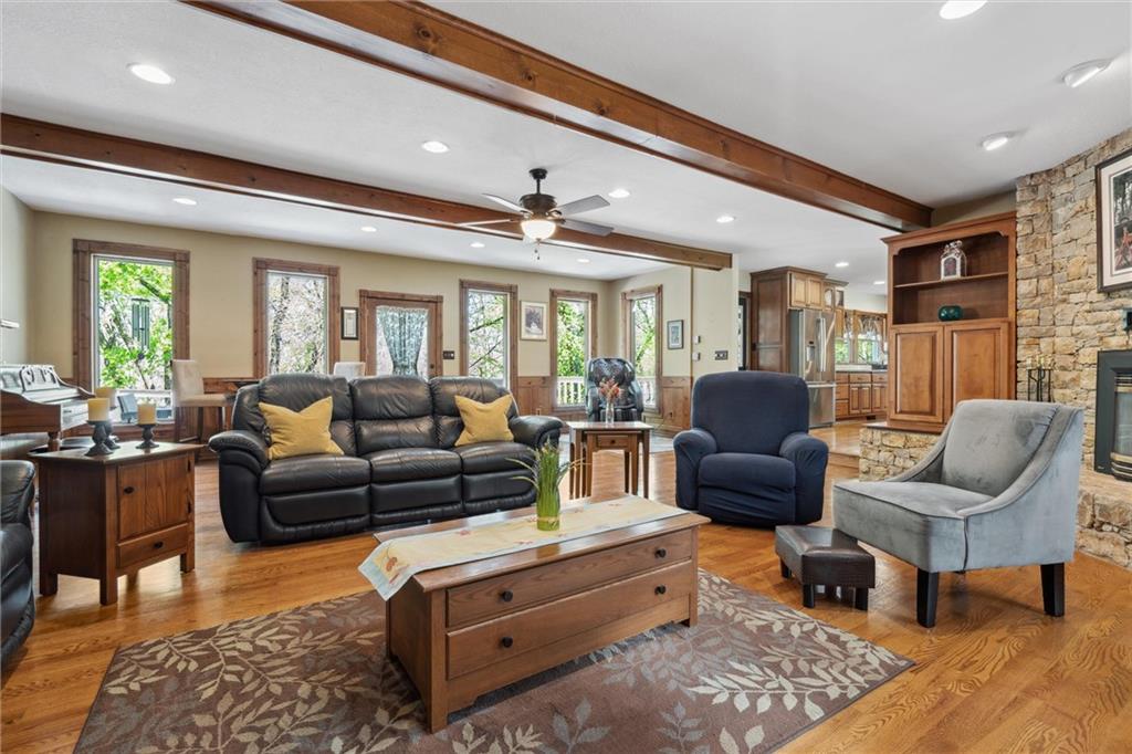 26208 Southwood Road Harrisonville, MO 64701 - Photo 5 of 59