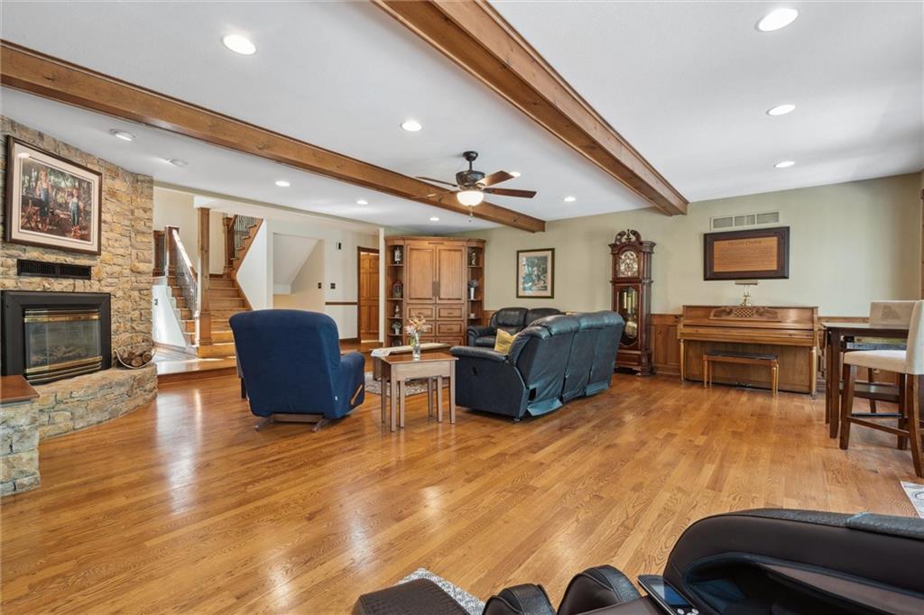 26208 Southwood Road Harrisonville, MO 64701 - Photo 9 of 59